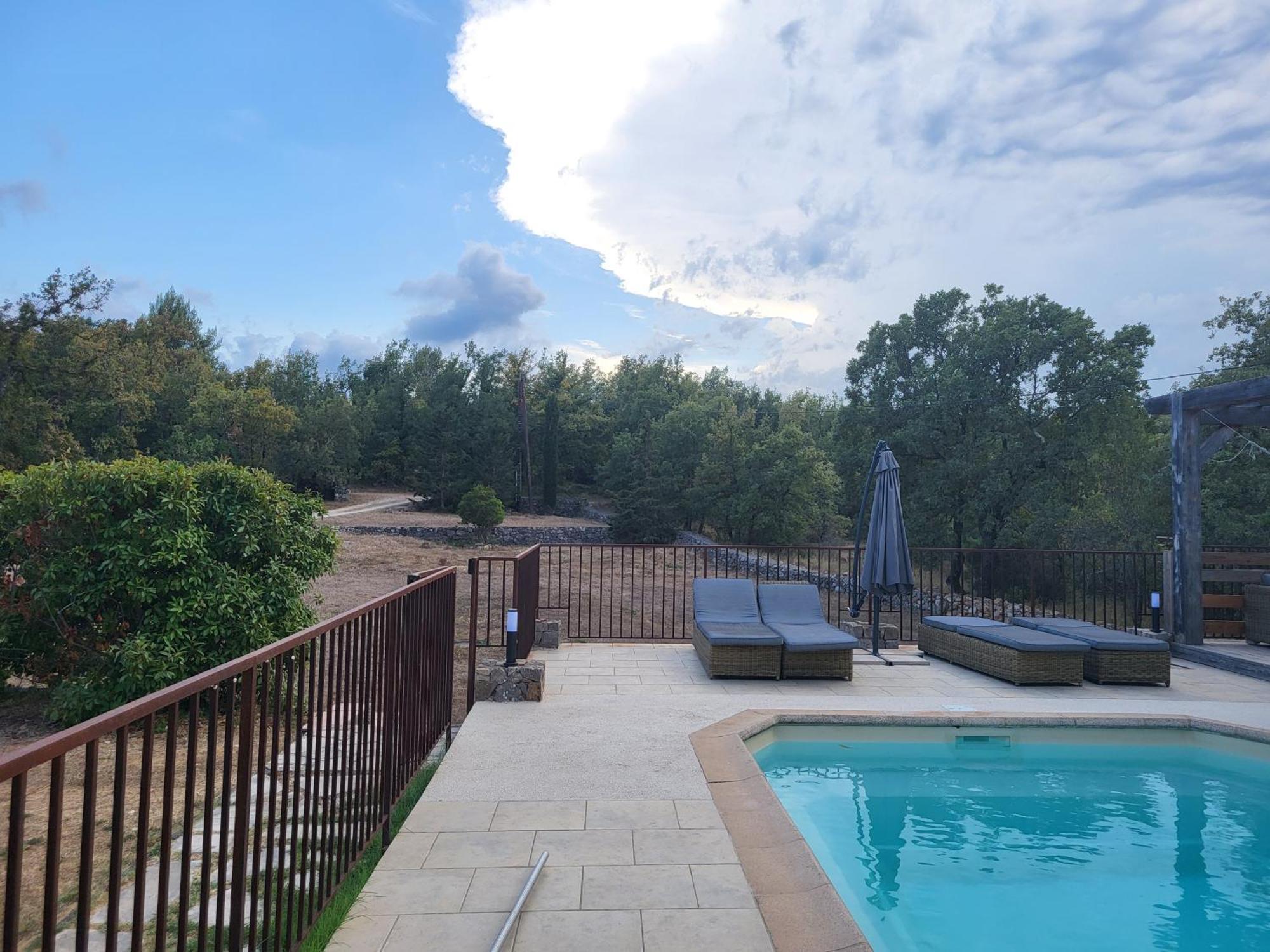 Maison Au Calme Absolue Holiday home Saint-Cezaire-sur-Siagne